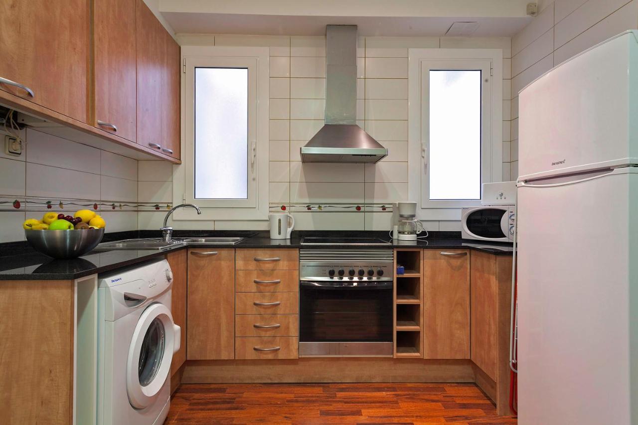 Barcelona Comtal Apartments Luaran gambar