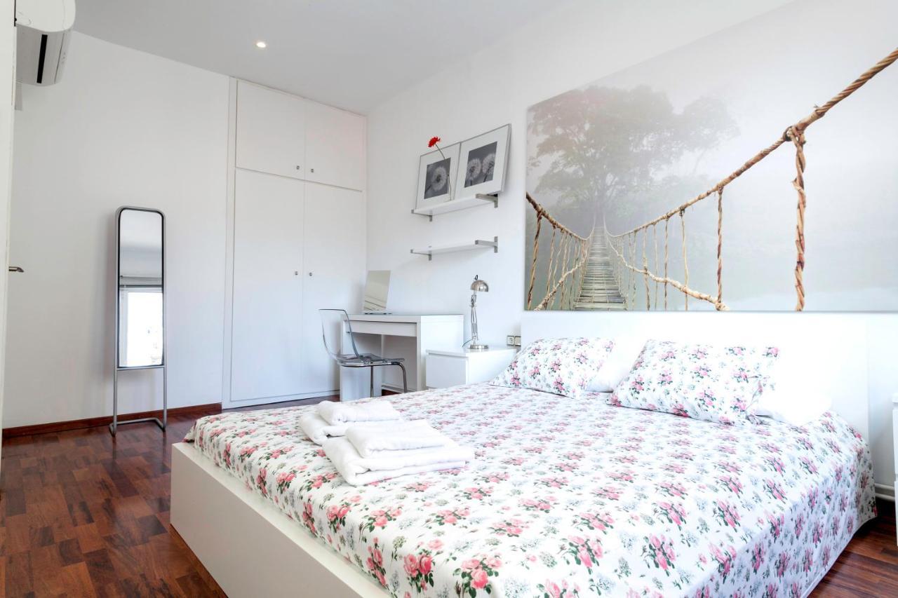 Barcelona Comtal Apartments Luaran gambar