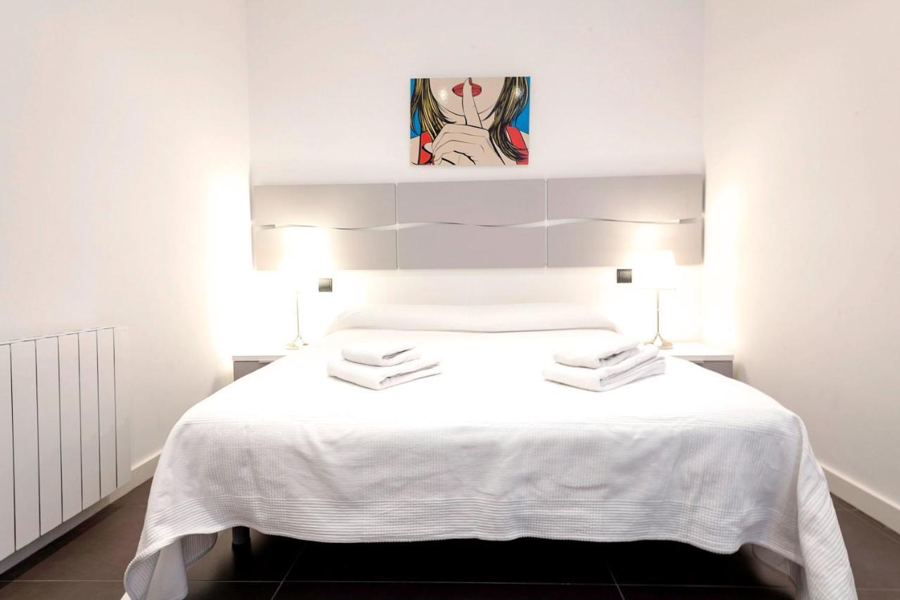 Barcelona Comtal Apartments Luaran gambar